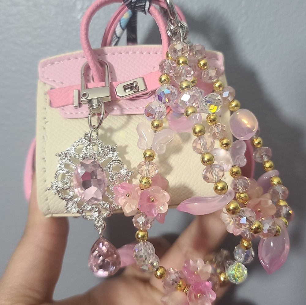 Elegant Stylish Mini Purse Bag Charm Trendy Statement Accessory